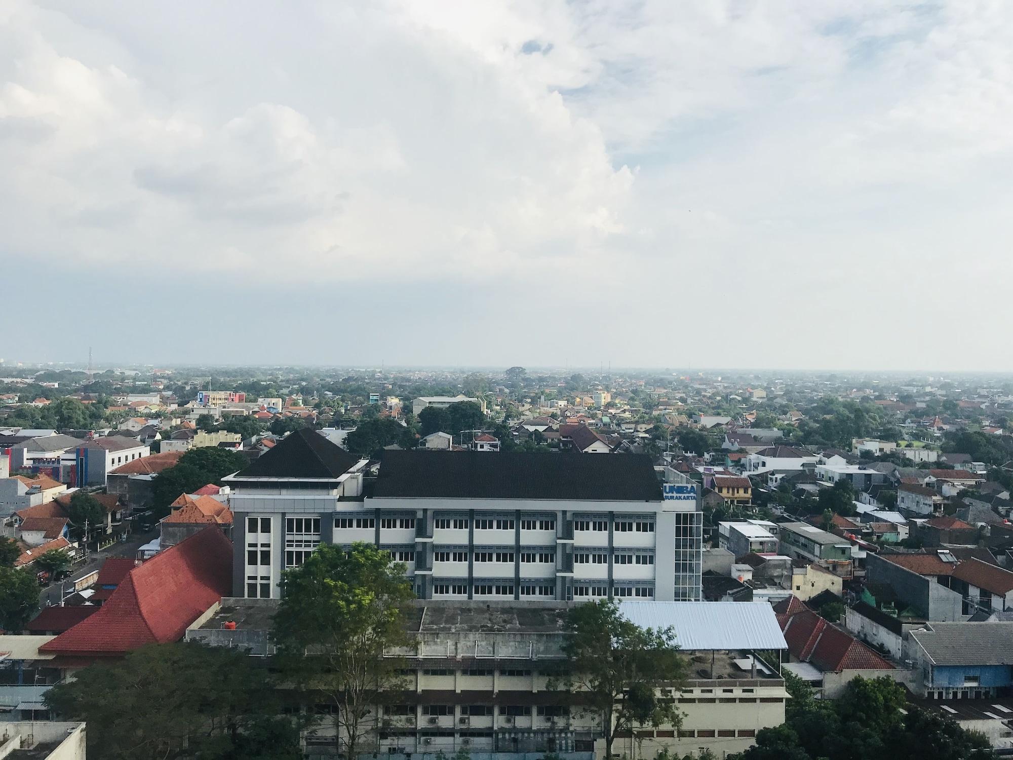 Swiss-Belinn Saripetojo Solo Екстер'єр фото