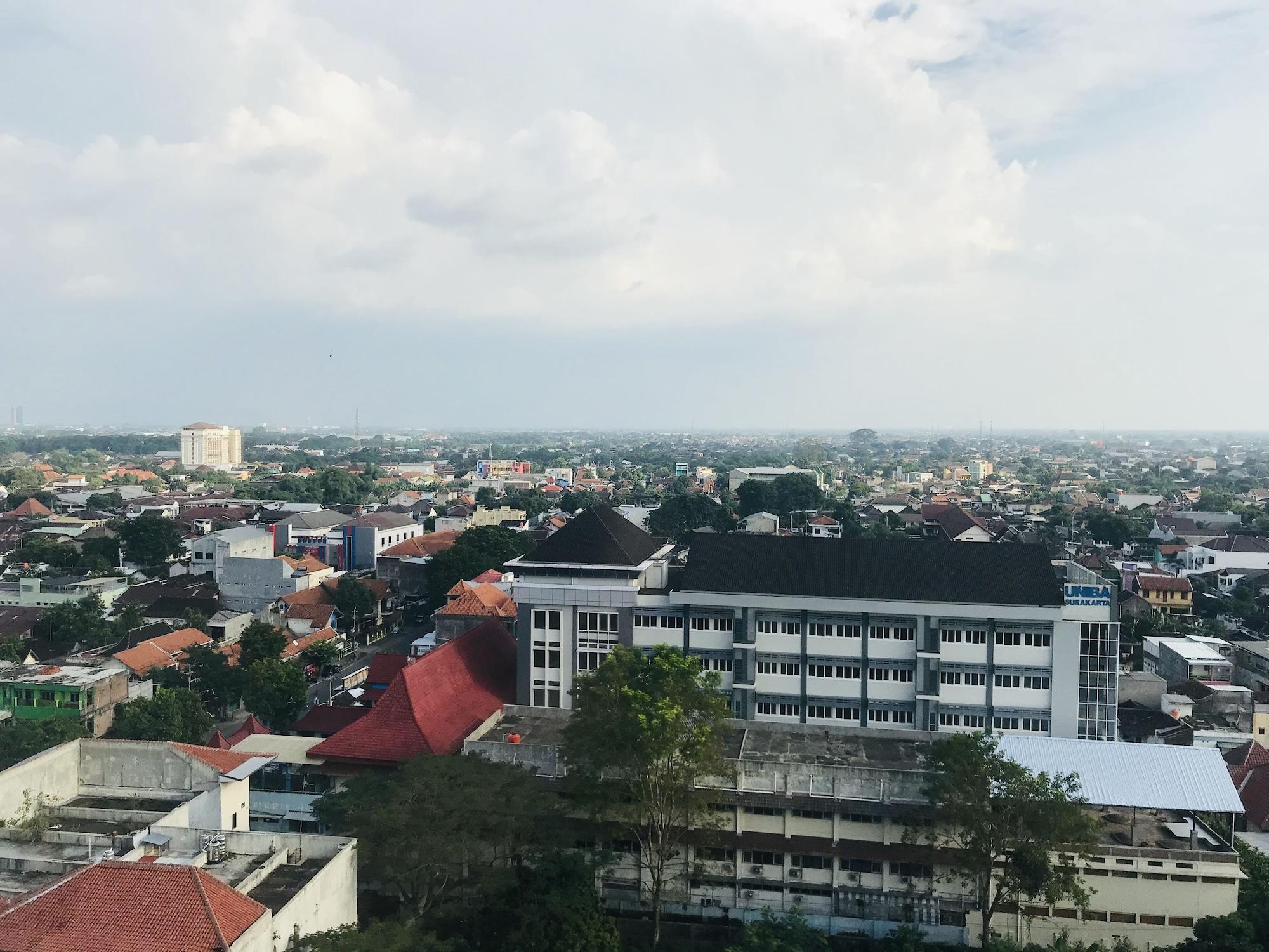 Swiss-Belinn Saripetojo Solo Екстер'єр фото