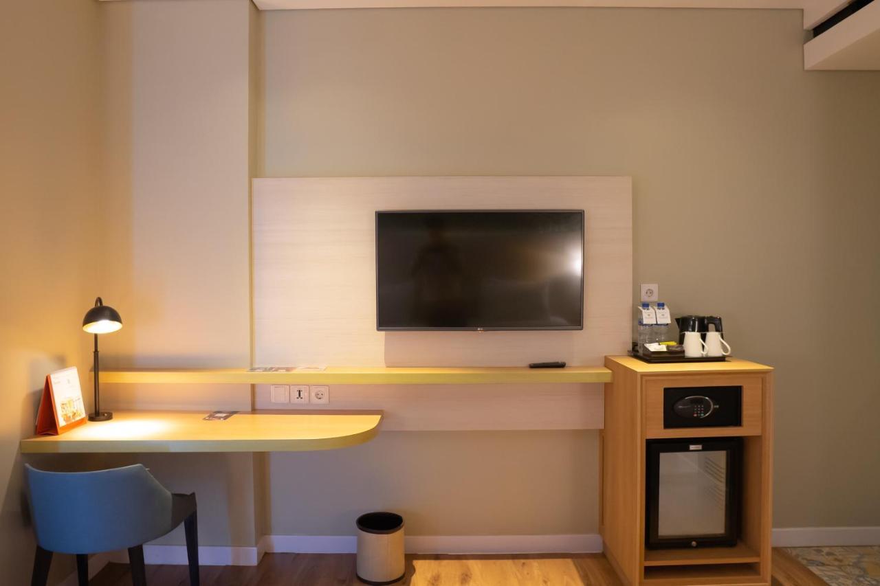 Swiss-Belinn Saripetojo Solo Екстер'єр фото