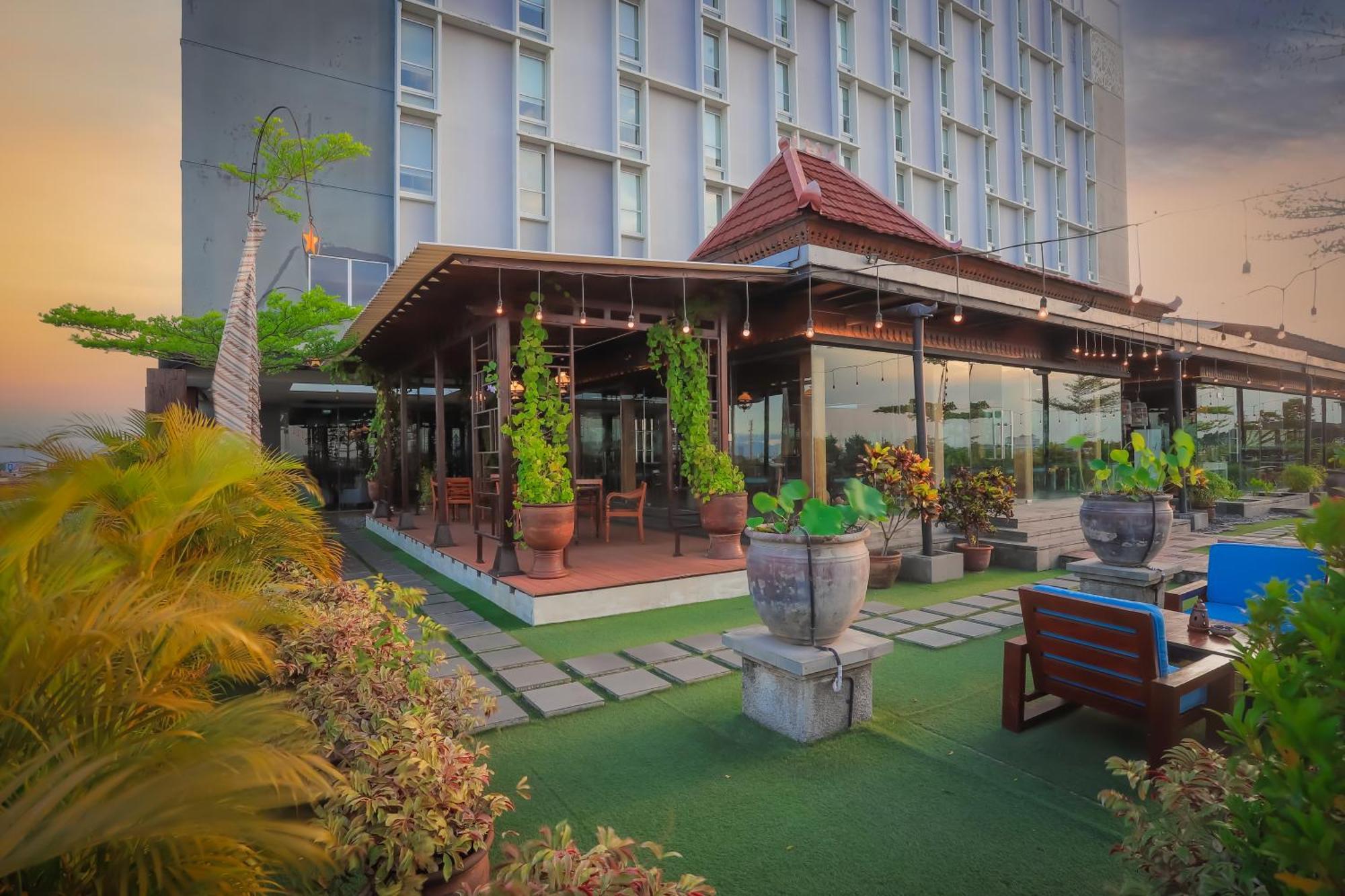 Swiss-Belinn Saripetojo Solo Екстер'єр фото