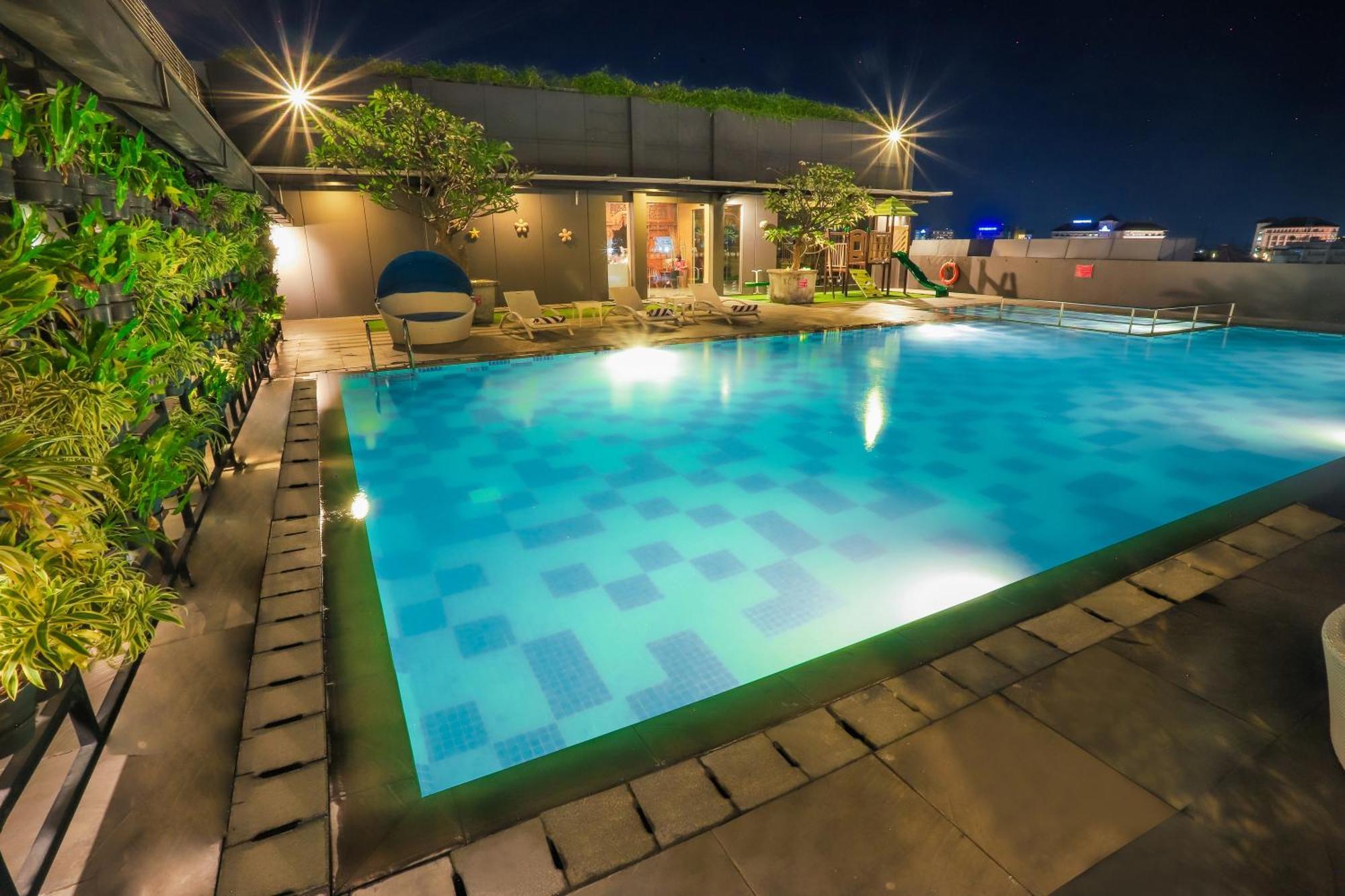 Swiss-Belinn Saripetojo Solo Екстер'єр фото